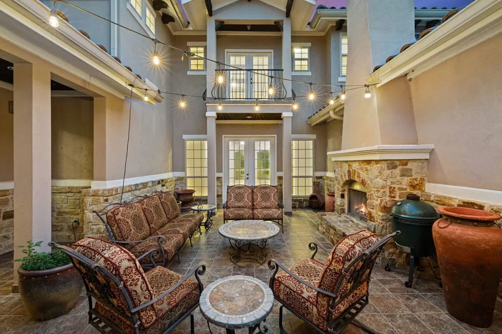 109 Largo Cove Austin, TX 78734