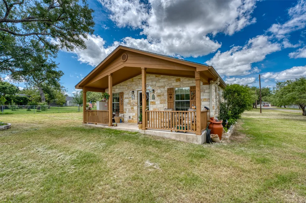 160 County Road 141 Burnet, TX 78611