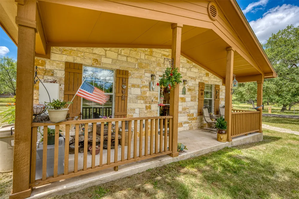 160 County Road 141 Burnet, TX 78611