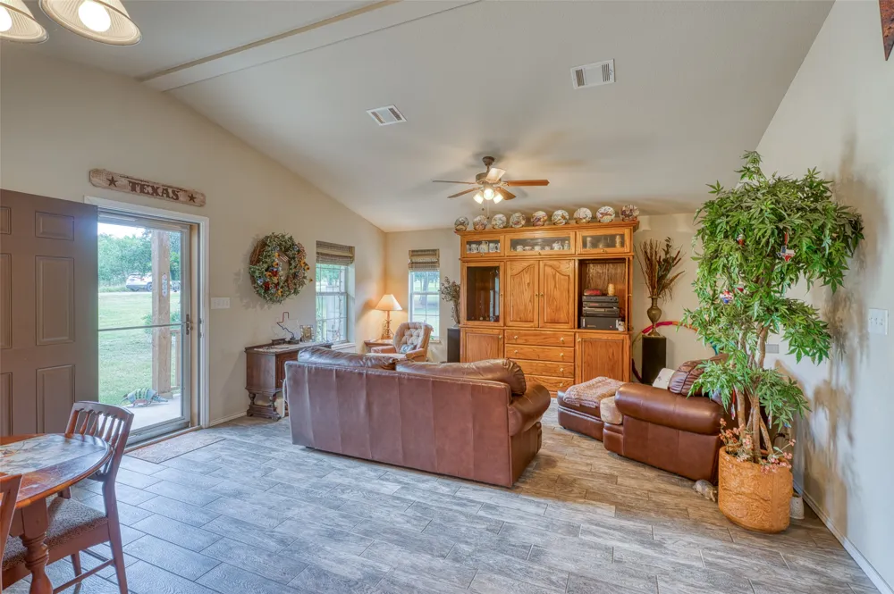 160 County Road 141 Burnet, TX 78611