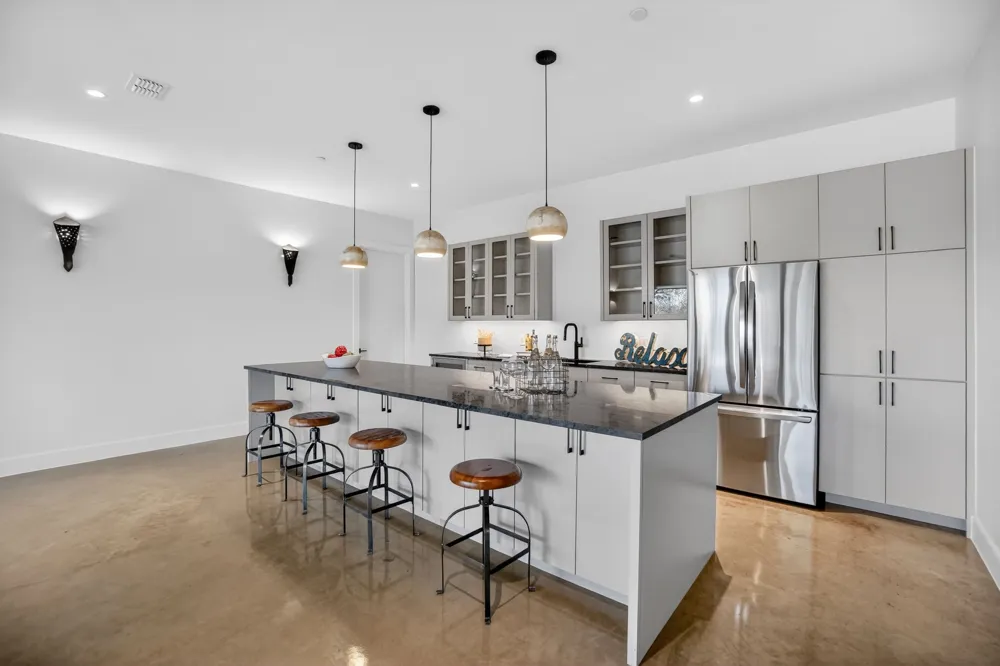 434 Brady Lane West Lake Hills, TX 78746
