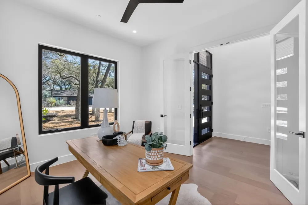 434 Brady Lane West Lake Hills, TX 78746