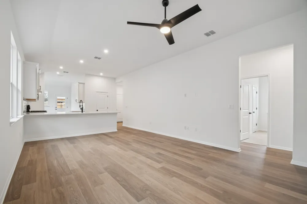 509 Porter Country Parkway Buda, TX 78610