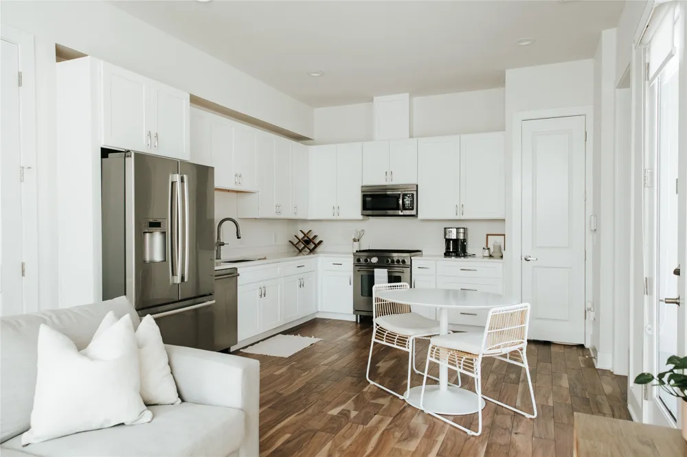 1128 Walton Lane #2 Austin, TX 78721