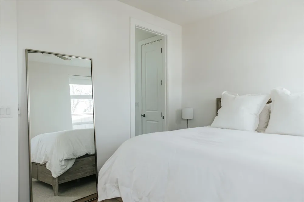 1128 Walton Lane #2 Austin, TX 78721