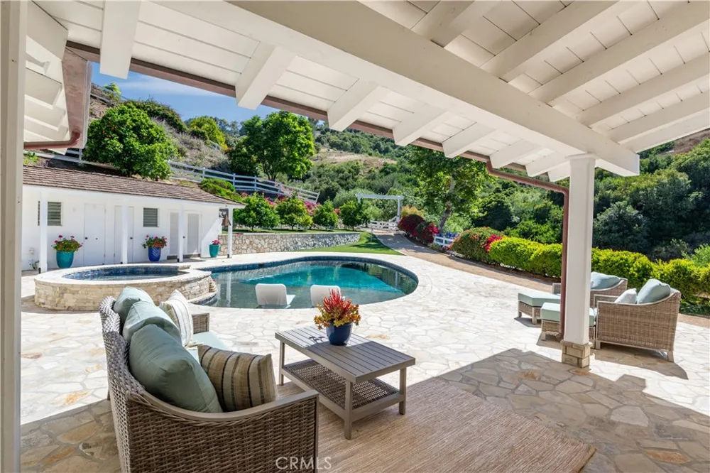 3 Poppy Trail Rolling Hills, CA 90274