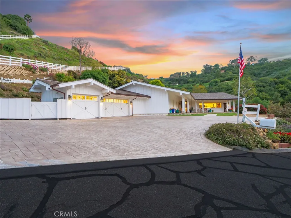 3 Poppy Trail Rolling Hills, CA 90274