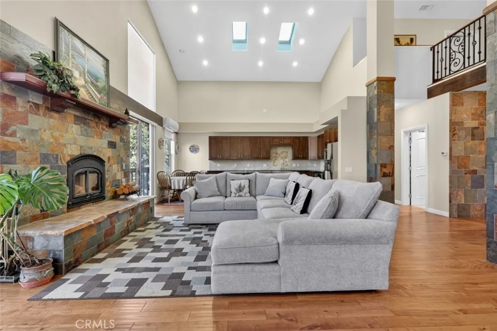 15117 Chestnut Drive Pine Mountain Club, CA 93222