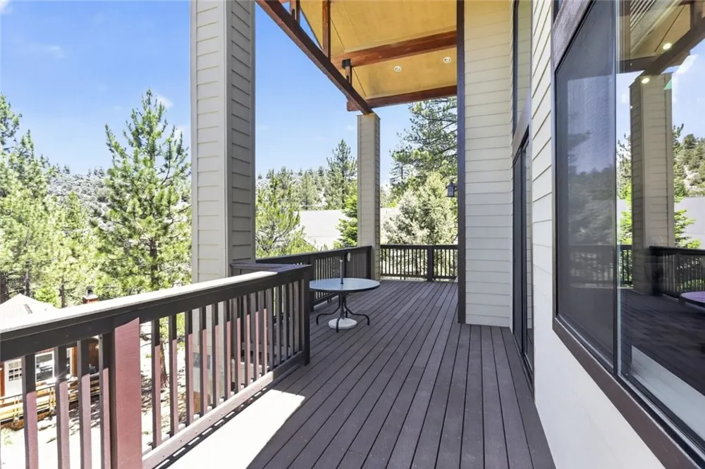 15117 Chestnut Drive Pine Mountain Club, CA 93222