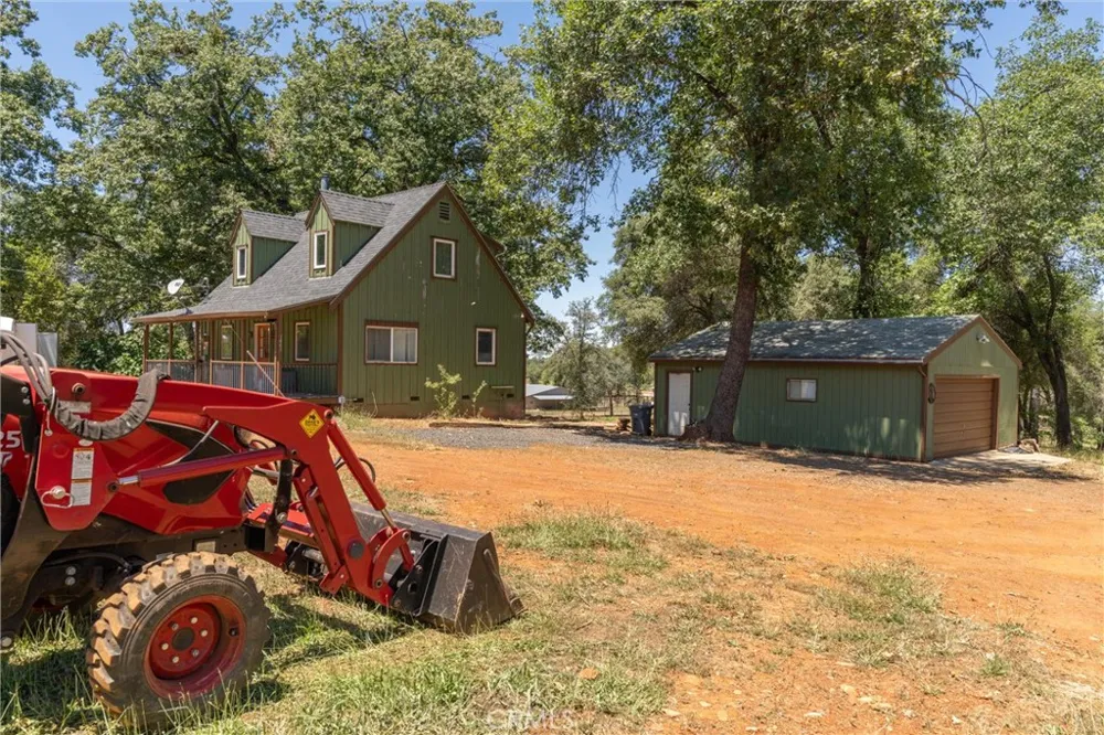 3463 Cherokee Road Oroville, CA 95965