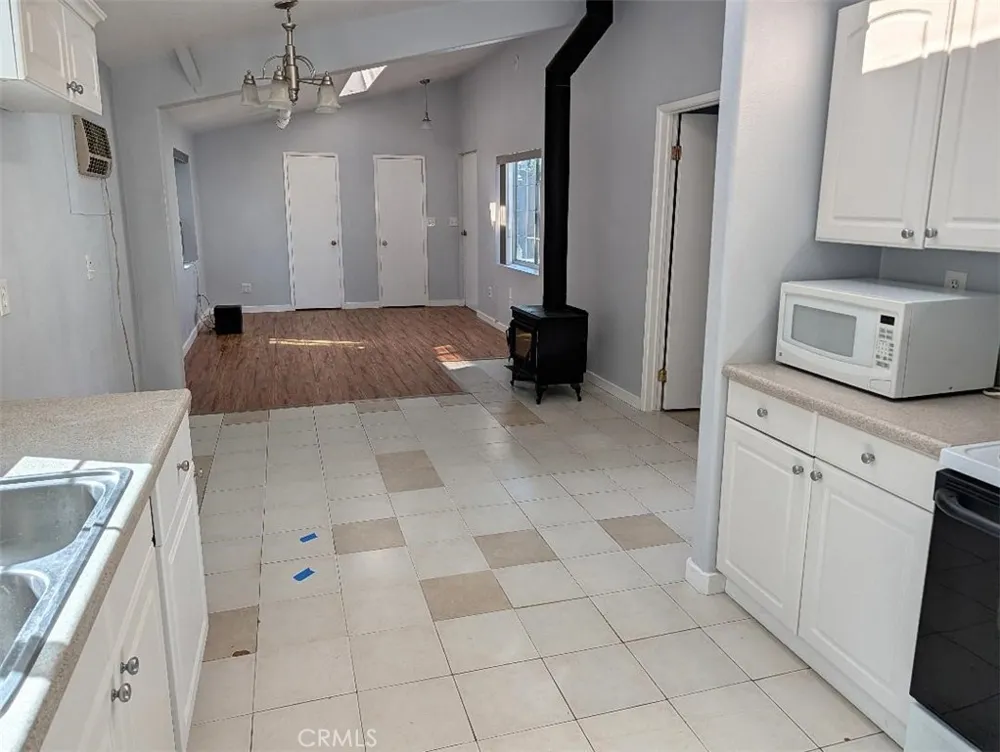2707 Sunnyslope Pinon Hills, CA 92372