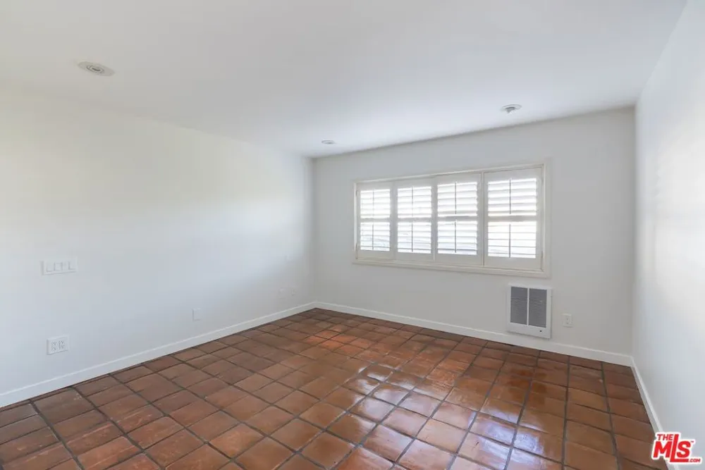 22548 Pacific Coast Highway #101 Malibu, CA 90265