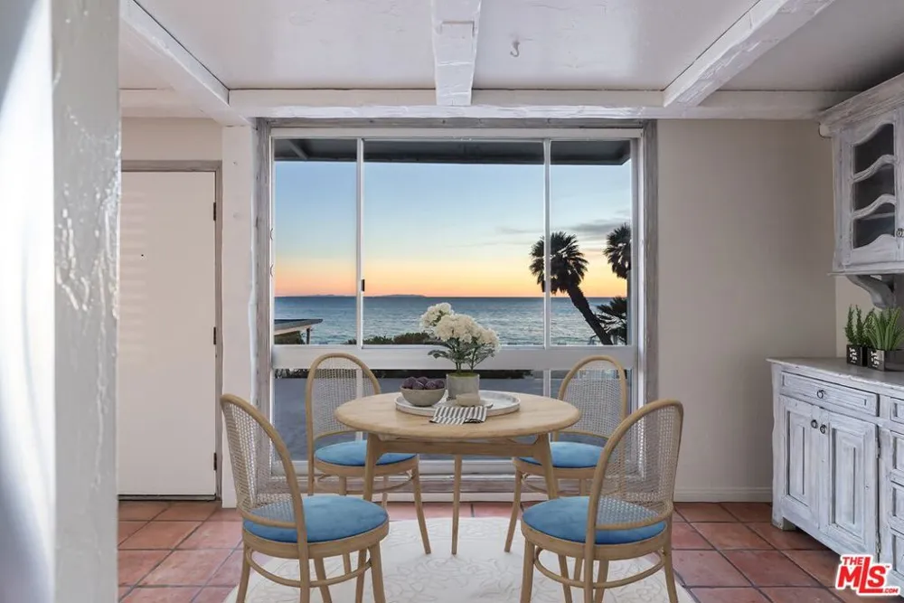 22548 Pacific Coast Highway #101 Malibu, CA 90265