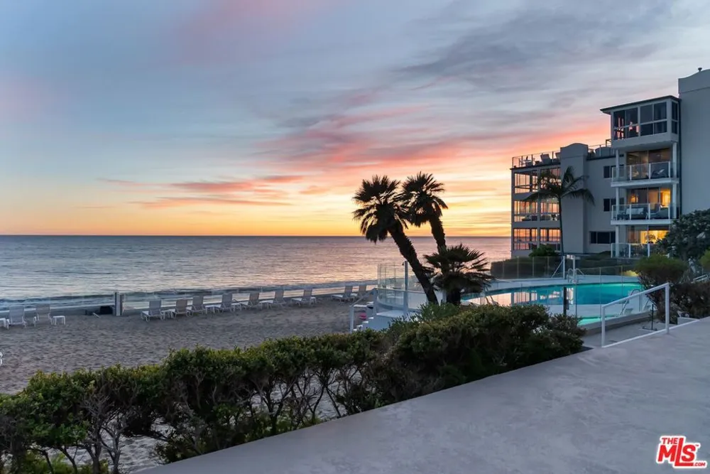 22548 Pacific Coast Highway #101 Malibu, CA 90265