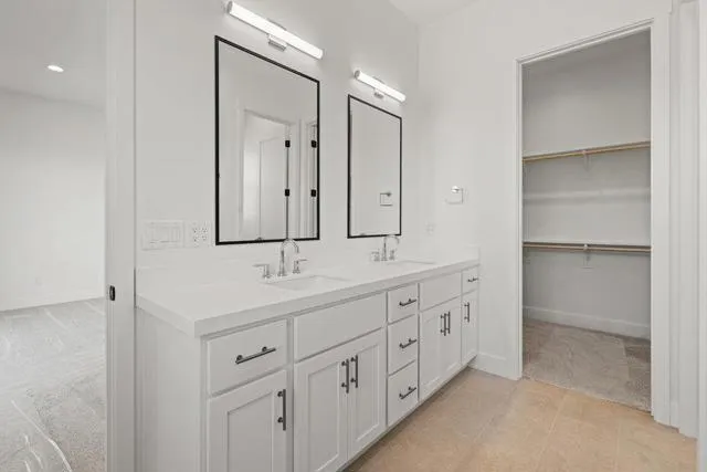 440 Maria Drive Hollister, CA 95023