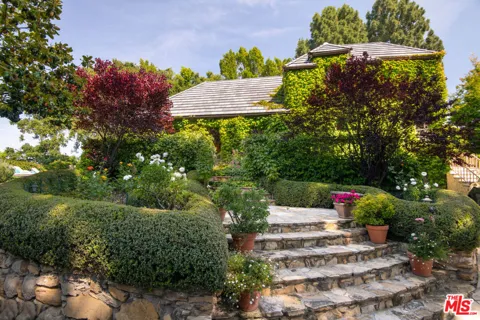 13415 Java Drive