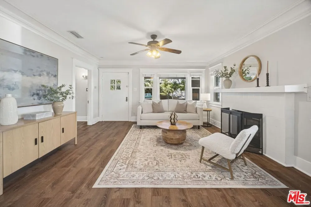 5802 Lexington Avenue Los Angeles, CA 90038