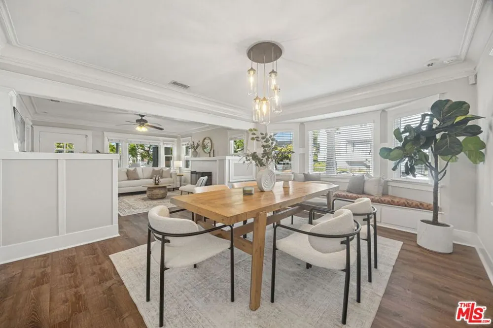 5802 Lexington Avenue Los Angeles, CA 90038