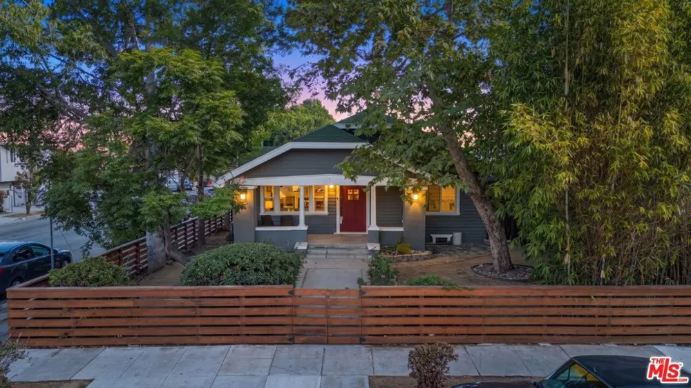 5802 Lexington Avenue Los Angeles, CA 90038