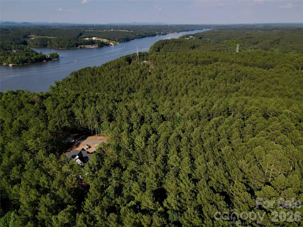 2143 Lighthouse Lane Connelly Springs, NC 28612