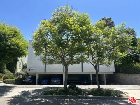 346 S Van Ness Avenue #10
