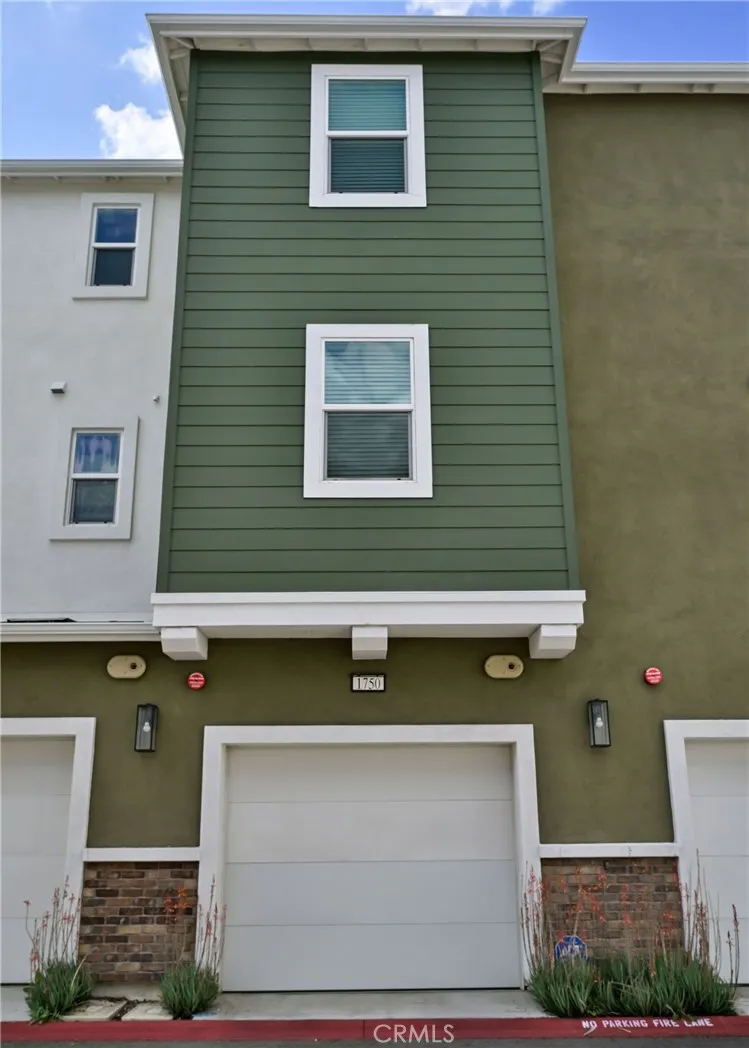 1750 Cayton Loop West Covina, CA 91790