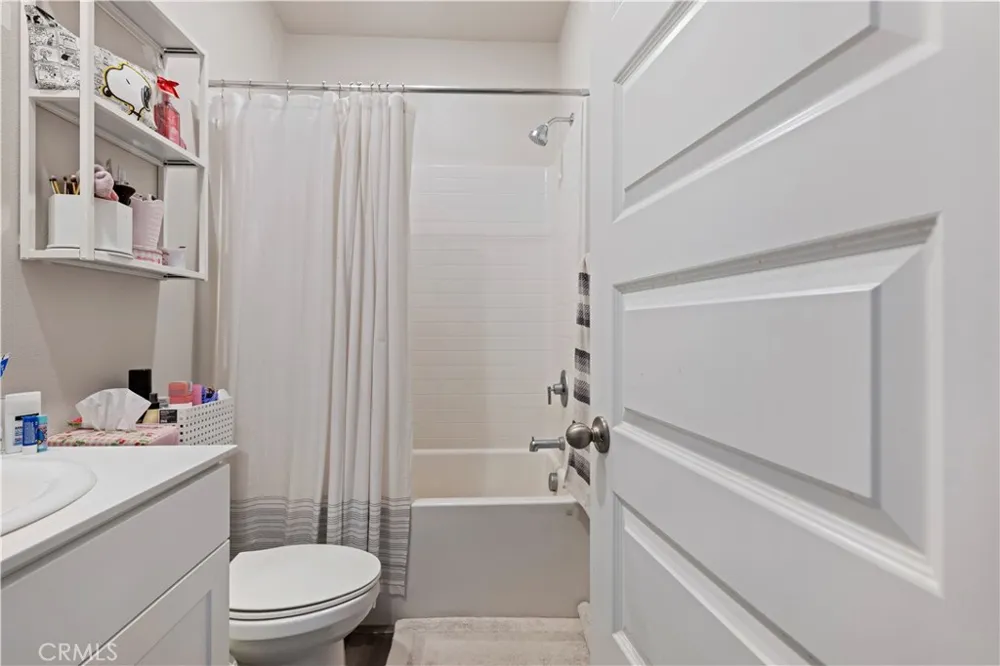 1750 Cayton Loop West Covina, CA 91790
