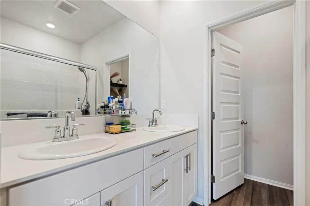 1750 Cayton Loop West Covina, CA 91790