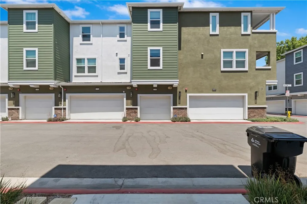 1750 Cayton Loop West Covina, CA 91790