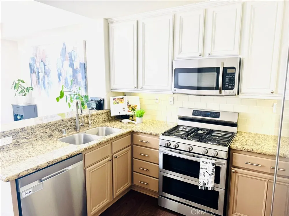 44942 Bellflower Temecula, CA 92592