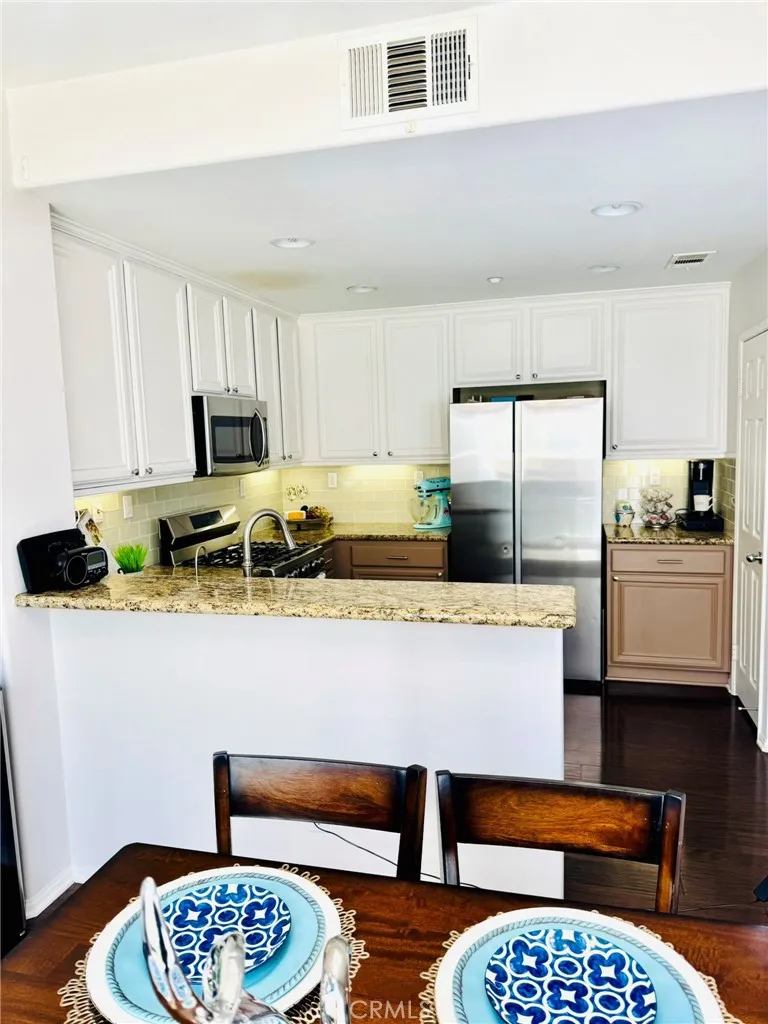 44942 Bellflower Temecula, CA 92592
