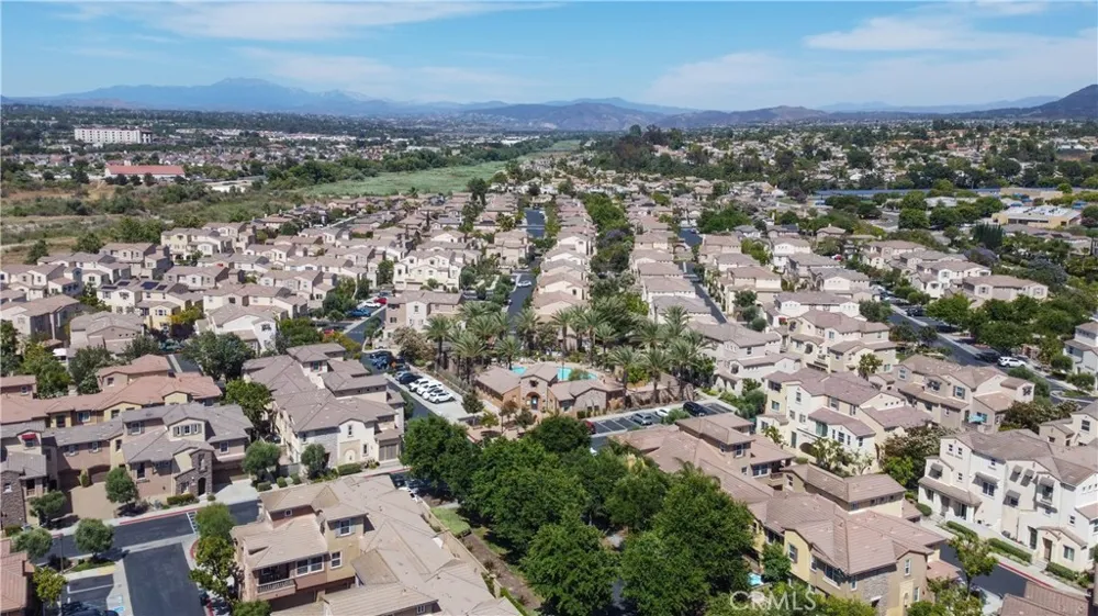 44942 Bellflower Temecula, CA 92592