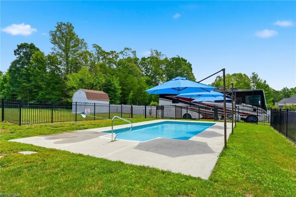1153 Town Creek Road Eden, NC 27288