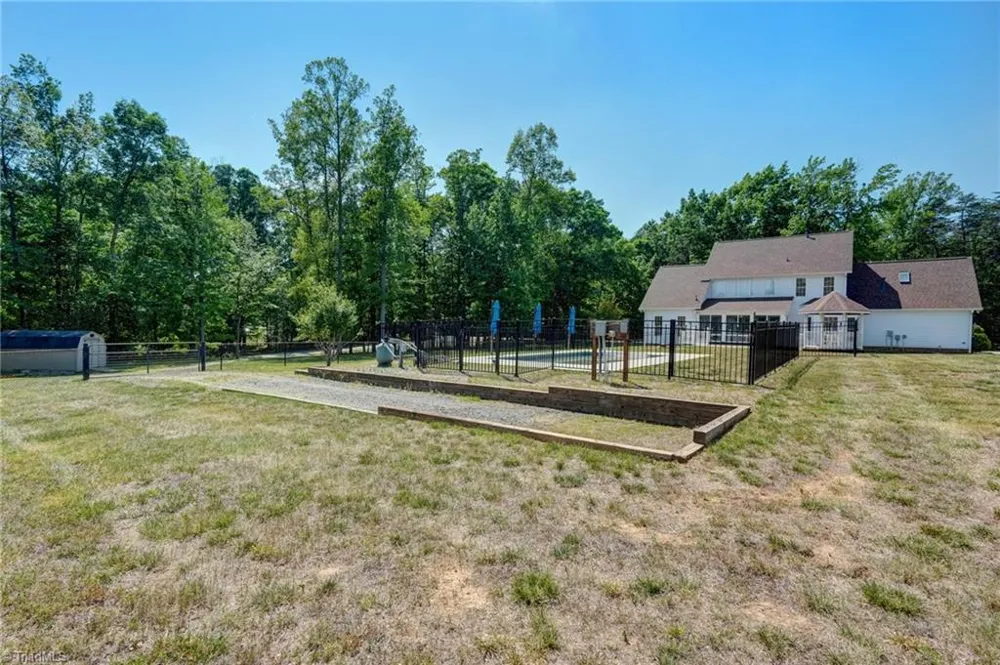 1153 Town Creek Road Eden, NC 27288