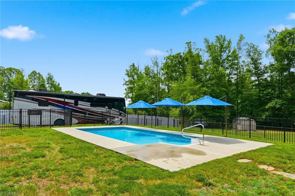 1153 Town Creek Road Eden, NC 27288