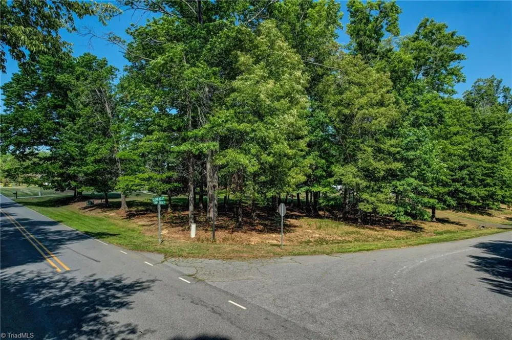 1153 Town Creek Road Eden, NC 27288