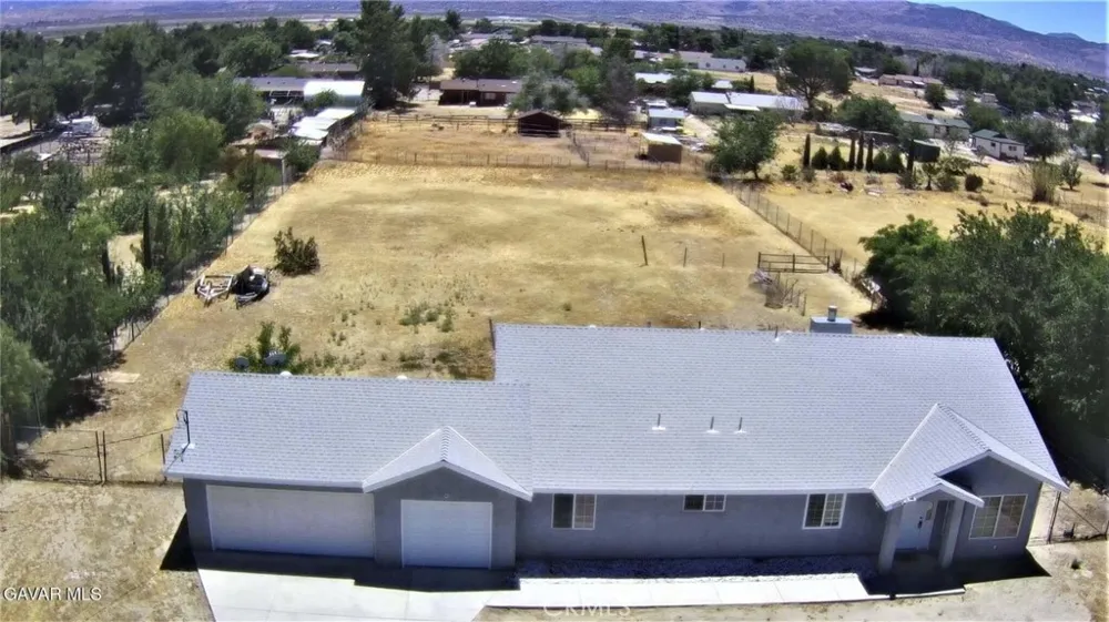 9734 E Avenue S8 Littlerock, CA 93543