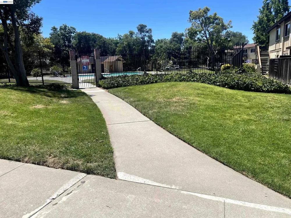 32656 Brenda Way ##2 Union City, CA 94587