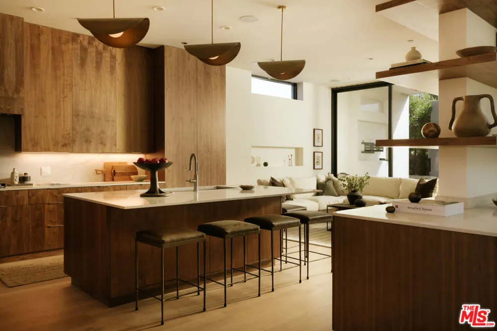 8906 Hubbard Street Culver City, CA 90232