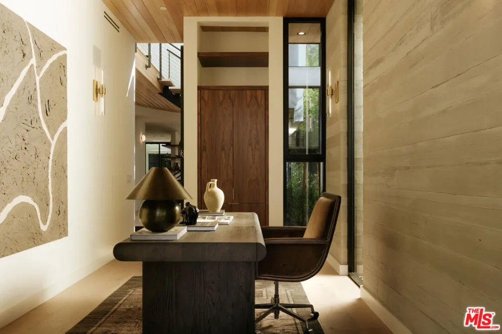 8906 Hubbard Street Culver City, CA 90232