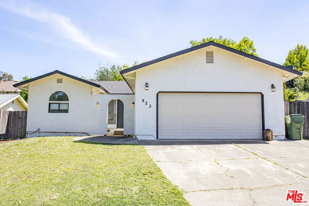 823 Spaniel Drive Redding, CA 96003
