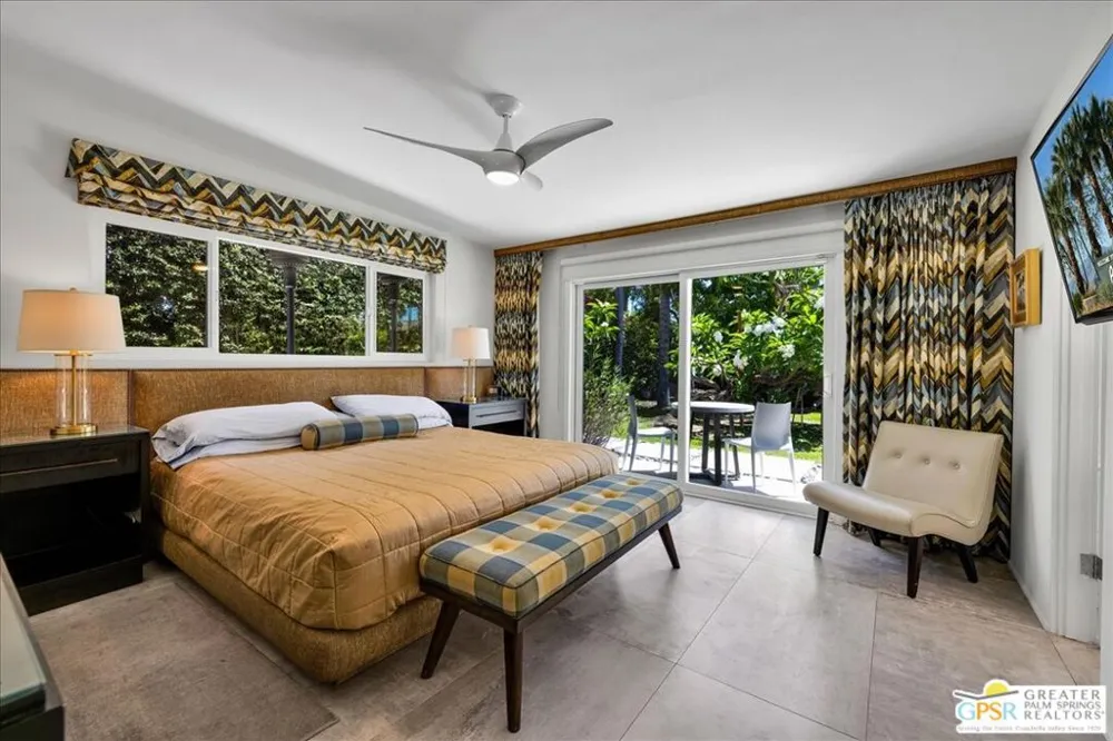 1250 S Paseo De Marcia Palm Springs, CA 92264