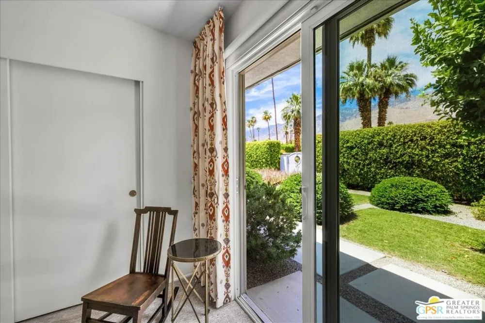 1250 S Paseo De Marcia Palm Springs, CA 92264