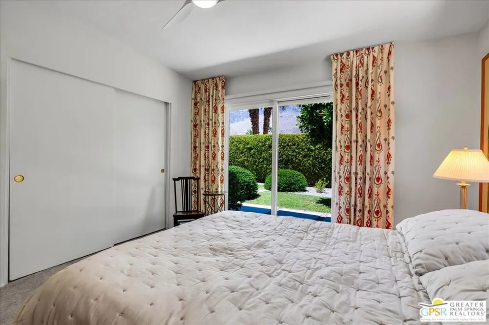 1250 S Paseo De Marcia Palm Springs, CA 92264