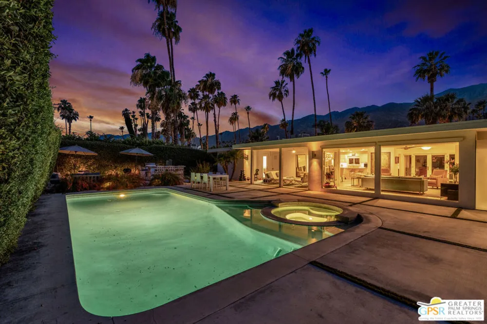 1250 S Paseo De Marcia Palm Springs, CA 92264