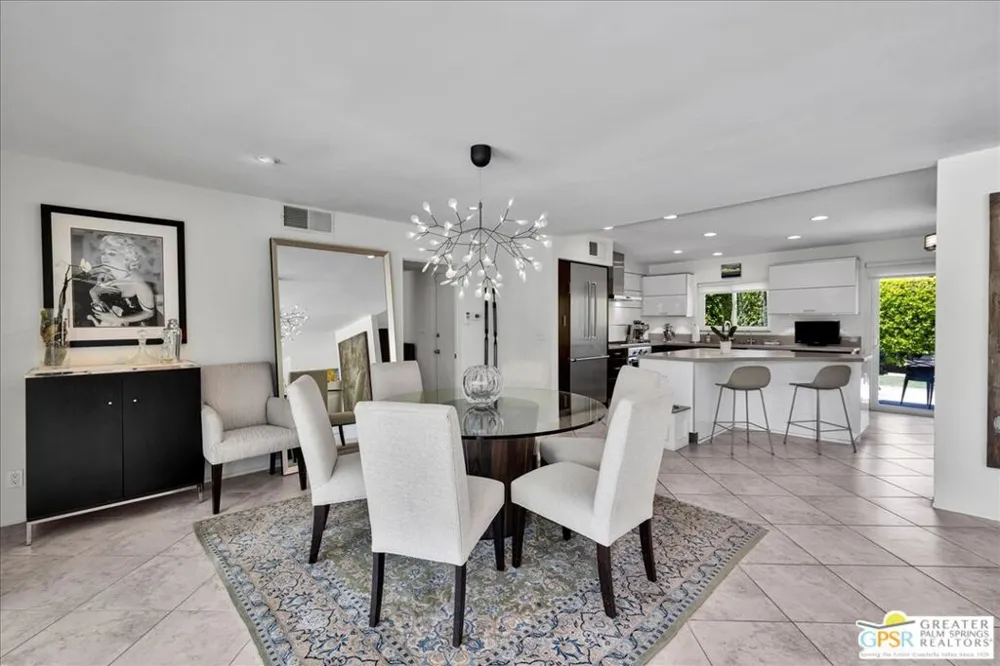 1250 S Paseo De Marcia Palm Springs, CA 92264