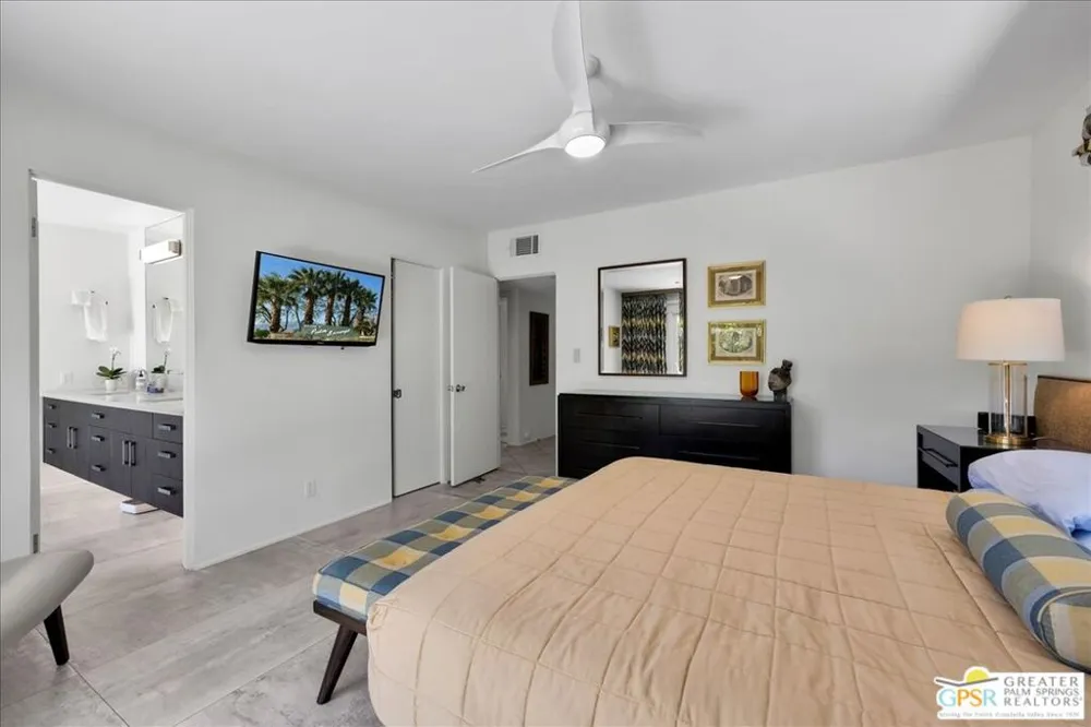 1250 S Paseo De Marcia Palm Springs, CA 92264