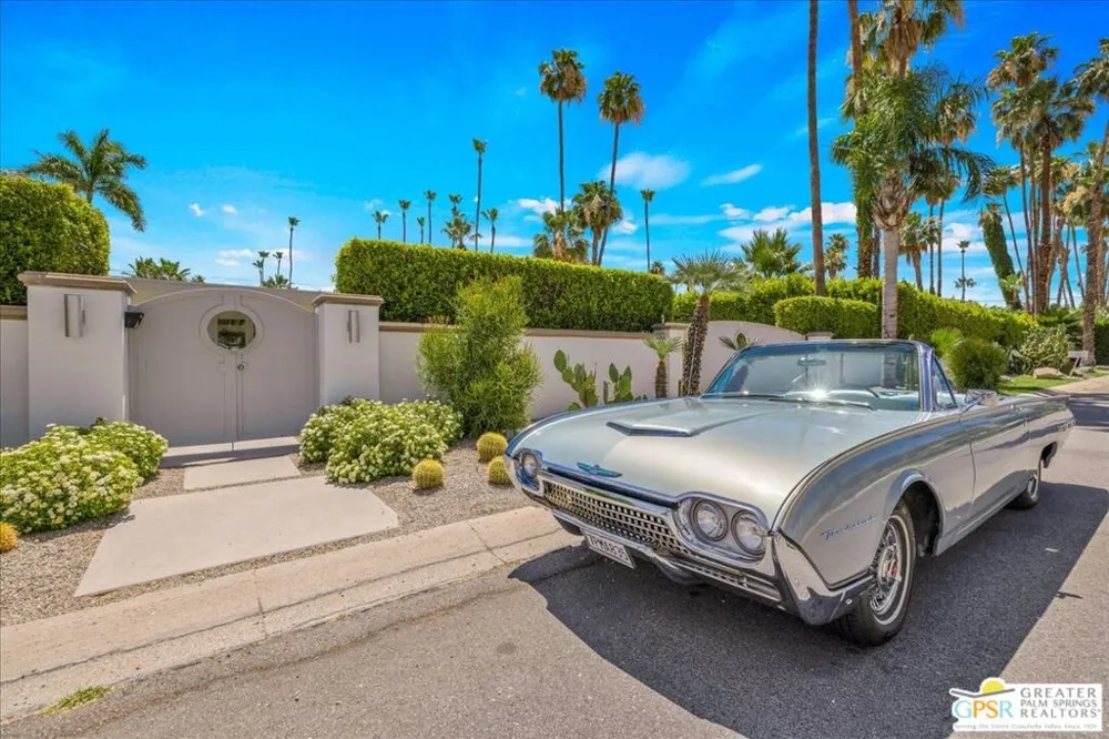 1250 S Paseo De Marcia Palm Springs, CA 92264