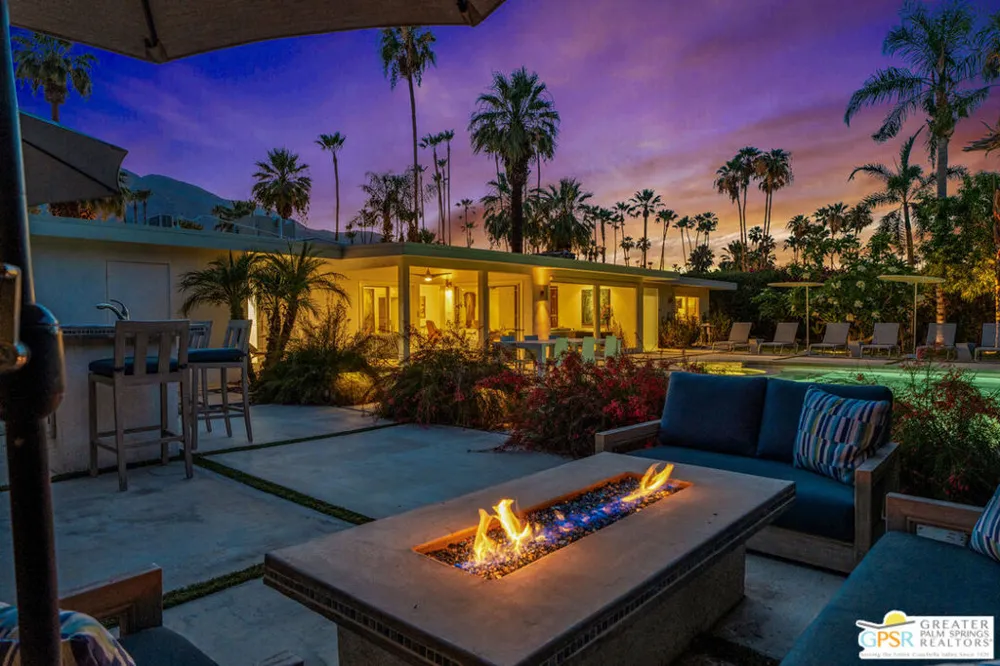 1250 S Paseo De Marcia Palm Springs, CA 92264