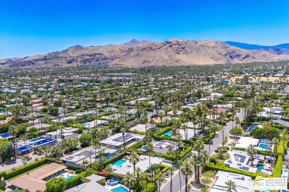 1250 S Paseo De Marcia Palm Springs, CA 92264